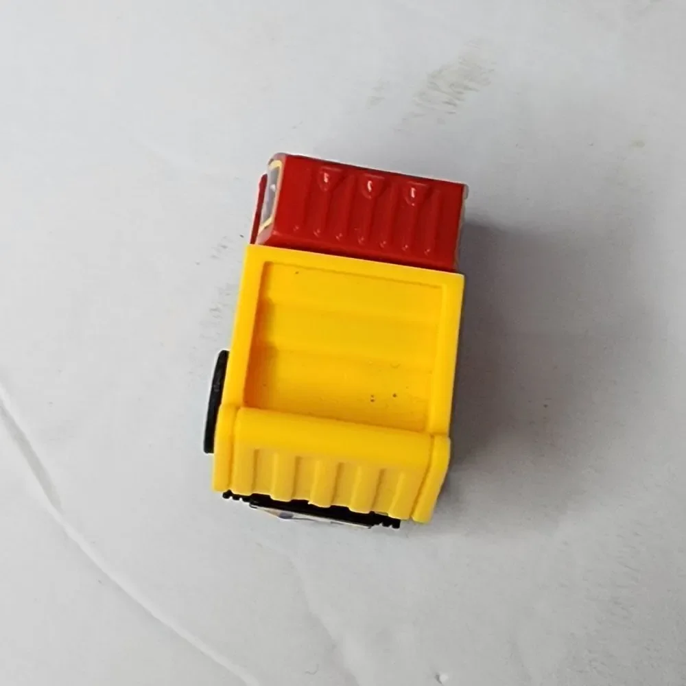 Mini garbage truck micro toy